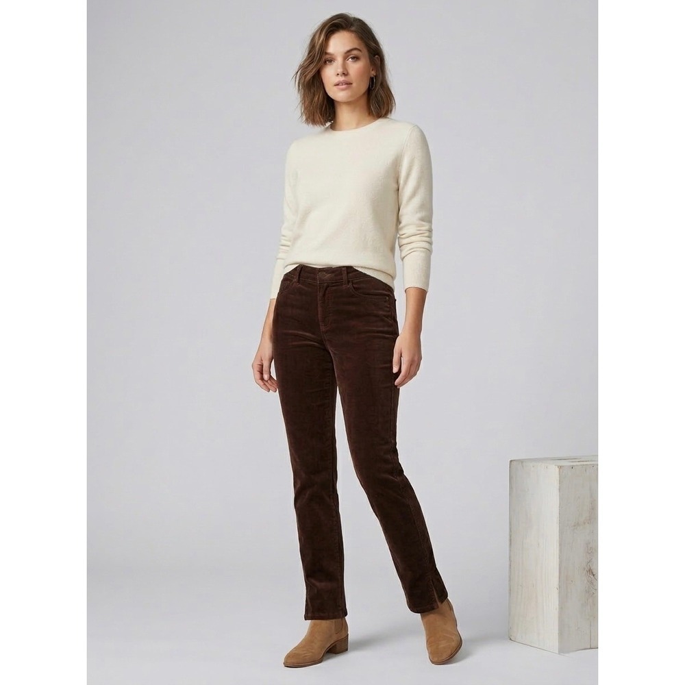 Paige Velvet Straight Leg Pants Chicory Coffee Brown 6531A66-7431 Womens 26